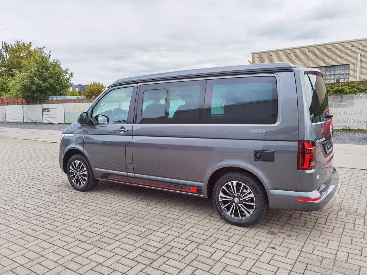 Volkswagen T6.1 CALIFORNIA OCEAN EDITION / DSG / NAVI / ACC - 캠핑 밴 : 사진 5 Volkswagen T6.1 CALIFORNIA OCEAN EDITION / DSG / NAVI / ACC - 캠핑 밴 : 사진 5