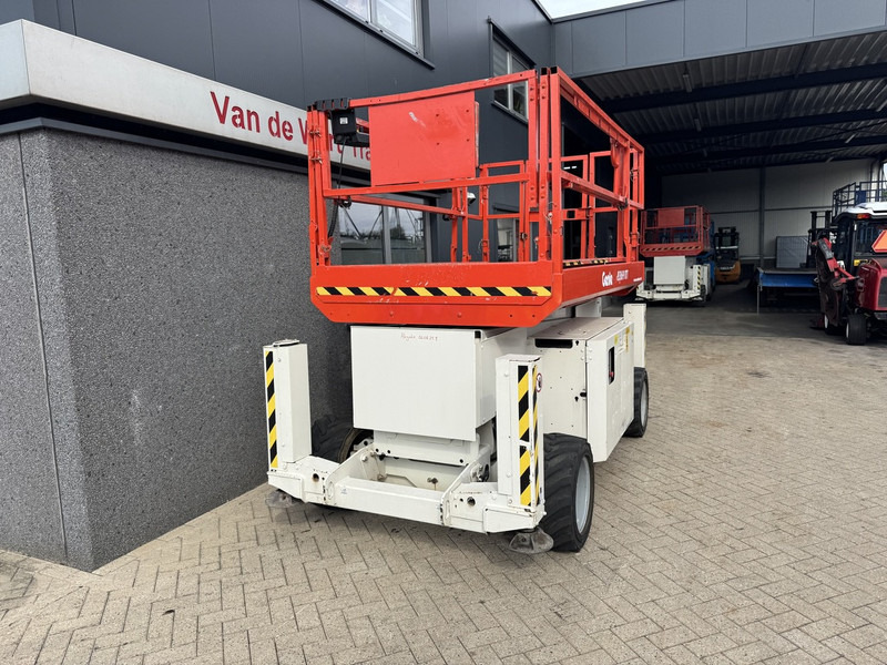 Genie GS 3369 RT Hoogwerker / Arbeitsbuhne 12mtr werkhoogte 4x4 Kubota DIESEL 2013 - 시저 리프트 : 사진 3 Genie GS 3369 RT Hoogwerker / Arbeitsbuhne 12mtr werkhoogte 4x4 Kubota DIESEL 2013 - 시저 리프트 : 사진 3