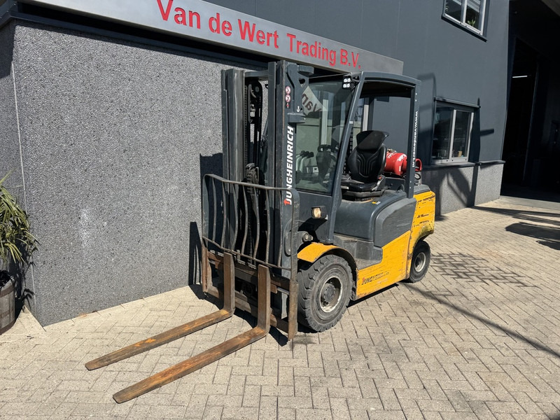 Jungheinrich TFG 425 - LPG 지게차 : 사진 3 Jungheinrich TFG 425 - LPG 지게차 : 사진 3