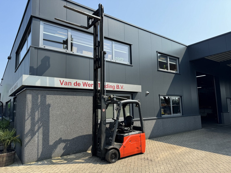 Linde Linde E16-01 Triplo 435 Freelift/Sideshift Elektrisch 2014 - 전기 지게차 : 사진 4 Linde Linde E16-01 Triplo 435 Freelift/Sideshift Elektrisch 2014 - 전기 지게차 : 사진 4
