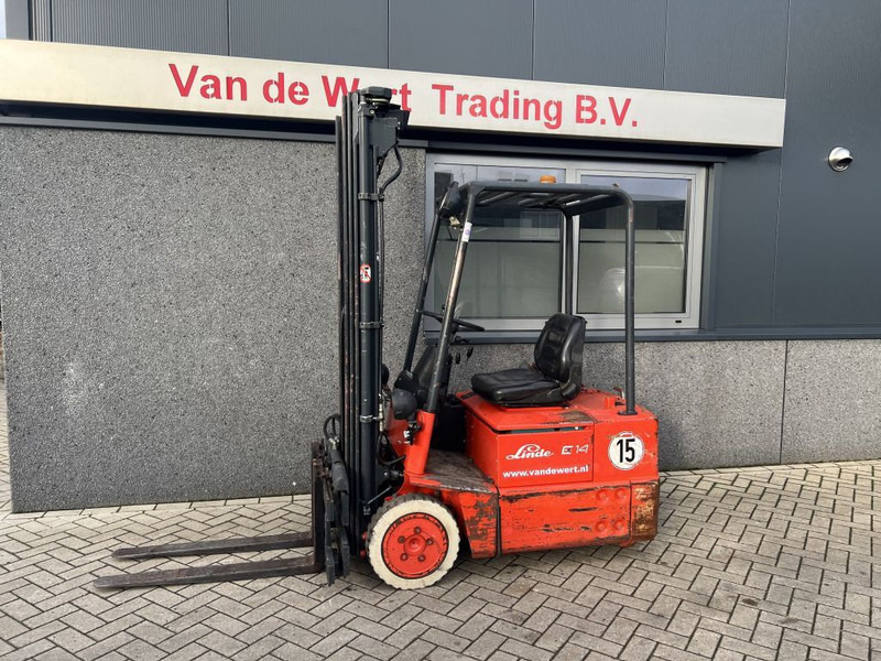 Linde e14 Heftruck Linde E14 Triplo 550 Freelift/Sideshift elektrisch - 전기 지게차 : 사진 2 Linde e14 Heftruck Linde E14 Triplo 550 Freelift/Sideshift elektrisch - 전기 지게차 : 사진 2