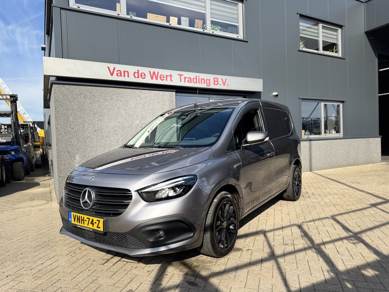Mercedes-Benz Citan 110 CDI 95PK Diesel 2021 Airco / DAB + / Apple Carplay / Camera / LM Velgen / Cruise control / Navi Zeer Net! - 박스 밴 : 사진 1 Mercedes-Benz Citan 110 CDI 95PK Diesel 2021 Airco / DAB + / Apple Carplay / Camera / LM Velgen / Cruise control / Navi Zeer Net! - 박스 밴 : 사진 1