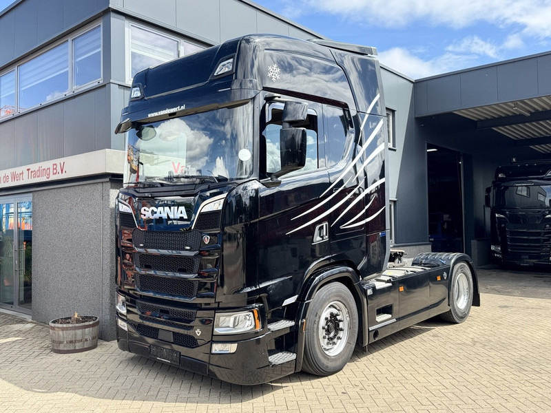 Scania S520 V8 4x2 Full Air - Automaat - Retarder - Euro 6 - I Park Cool - 2018 - TUV 02-2026 - 트랙터 유닛 : 사진 1 Scania S520 V8 4x2 Full Air - Automaat - Retarder - Euro 6 - I Park Cool - 2018 - TUV 02-2026 - 트랙터 유닛 : 사진 1