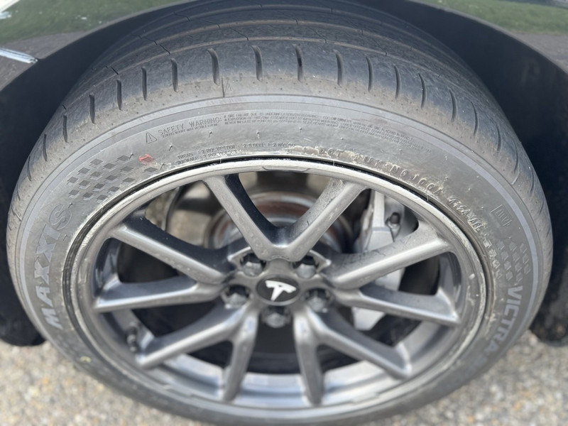 차량 Tesla Model 3 : 사진 12