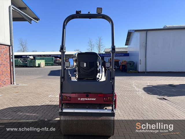 Dynapac CC1100VI - 롤러 : 사진 4 Dynapac CC1100VI - 롤러 : 사진 4