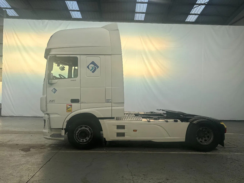 DAF XF 106.460 SUPERSPACECAB - 트랙터 유닛 : 사진 2 DAF XF 106.460 SUPERSPACECAB - 트랙터 유닛 : 사진 2