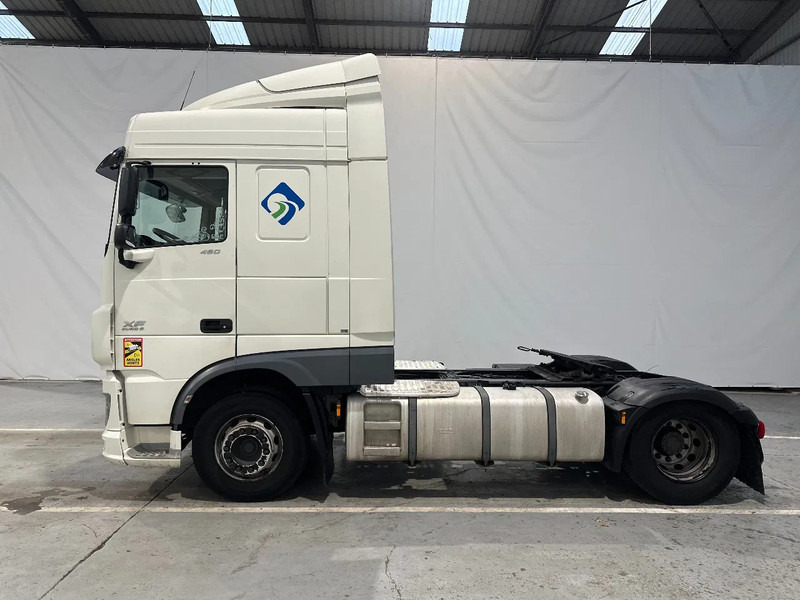 DAF XF 106.460 Spacecab - 트랙터 유닛 : 사진 2 DAF XF 106.460 Spacecab - 트랙터 유닛 : 사진 2