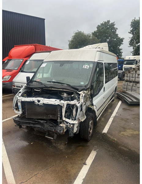 Ford TRANSIT - 버스 : 사진 2 Ford TRANSIT - 버스 : 사진 2