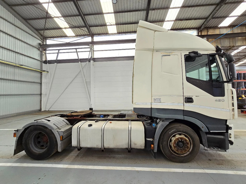 Iveco Stralis 420 RETARDER / EURO 5 STANDAIRCO - 트랙터 유닛 : 사진 4 Iveco Stralis 420 RETARDER / EURO 5 STANDAIRCO - 트랙터 유닛 : 사진 4