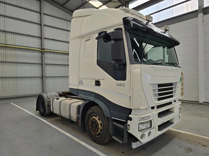 Iveco Stralis 420 RETARDER / EURO 5 STANDAIRCO - 트랙터 유닛 : 사진 3 Iveco Stralis 420 RETARDER / EURO 5 STANDAIRCO - 트랙터 유닛 : 사진 3