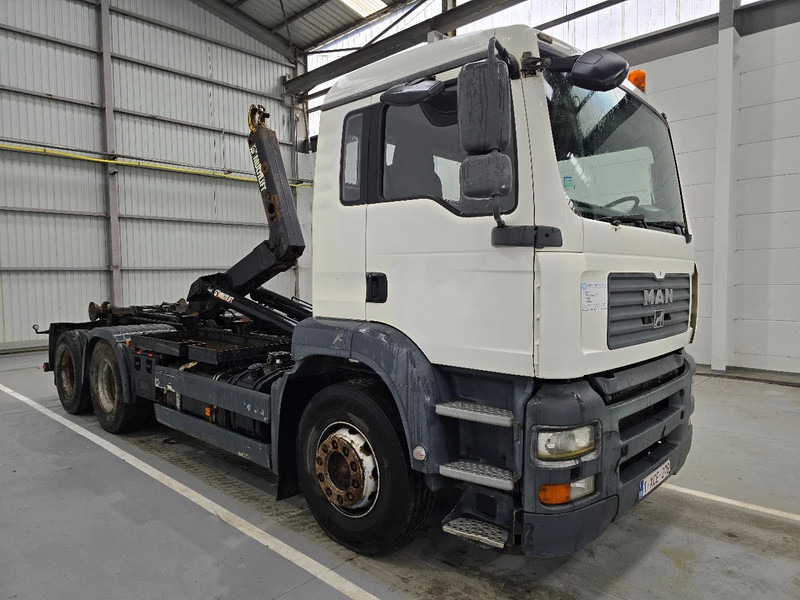 MAN TGS 28.360 6x2 / AIRCO / LIFTAS - 후크 리프트 트럭 : 사진 4 MAN TGS 28.360 6x2 / AIRCO / LIFTAS - 후크 리프트 트럭 : 사진 4