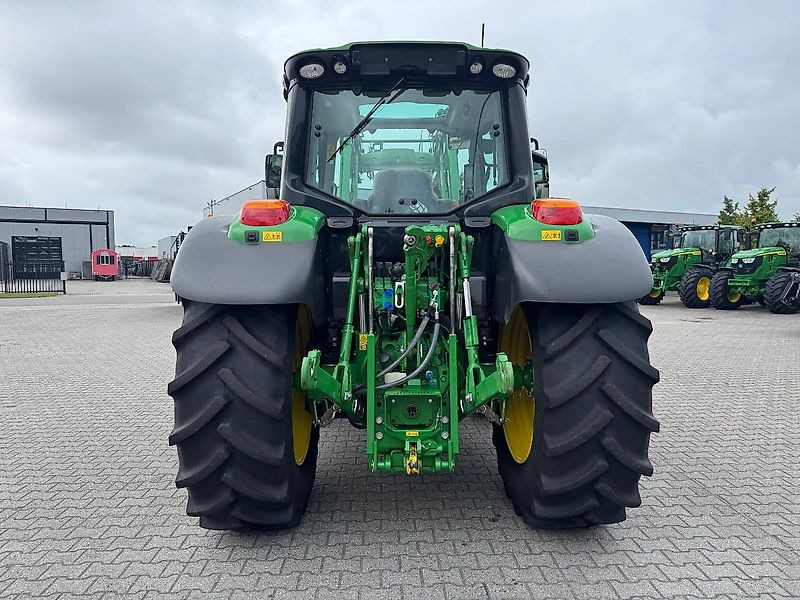 John Deere 6100M + VOORLADER 2024 710 UUR!!! - 장궤형 트랙터 : 사진 3 John Deere 6100M + VOORLADER 2024 710 UUR!!! - 장궤형 트랙터 : 사진 3