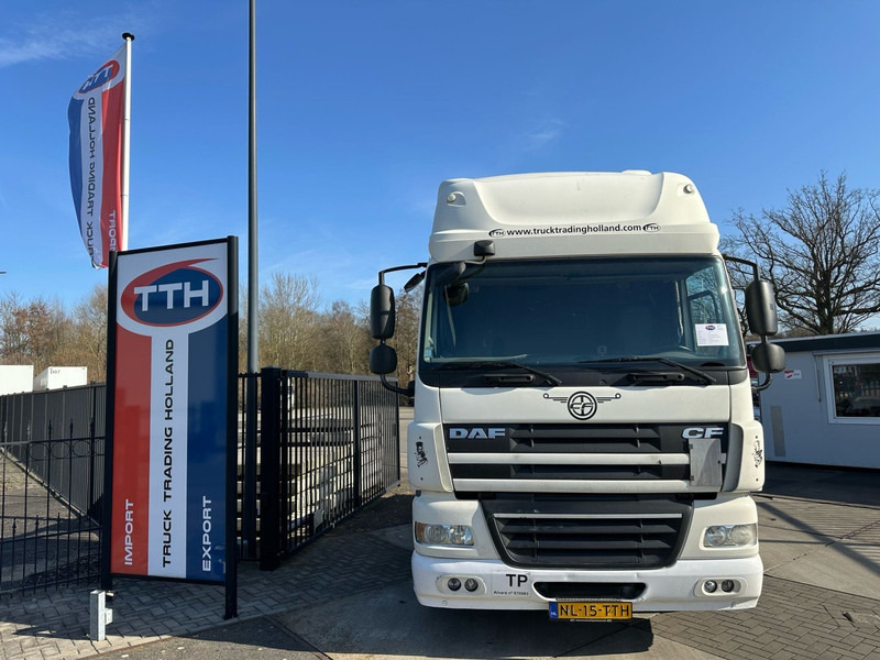 DAF FT CF85.460 SpaceCab Manual gearbox 2x Fueltank - 트랙터 유닛 : 사진 5 DAF FT CF85.460 SpaceCab Manual gearbox 2x Fueltank - 트랙터 유닛 : 사진 5