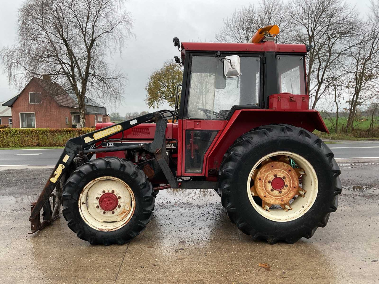 1984 - CASE IH - 633 - ALL-WHEEL DRIVE FARM TRACTOR - 장궤형 트랙터 : 사진 5 1984 - CASE IH - 633 - ALL-WHEEL DRIVE FARM TRACTOR - 장궤형 트랙터 : 사진 5