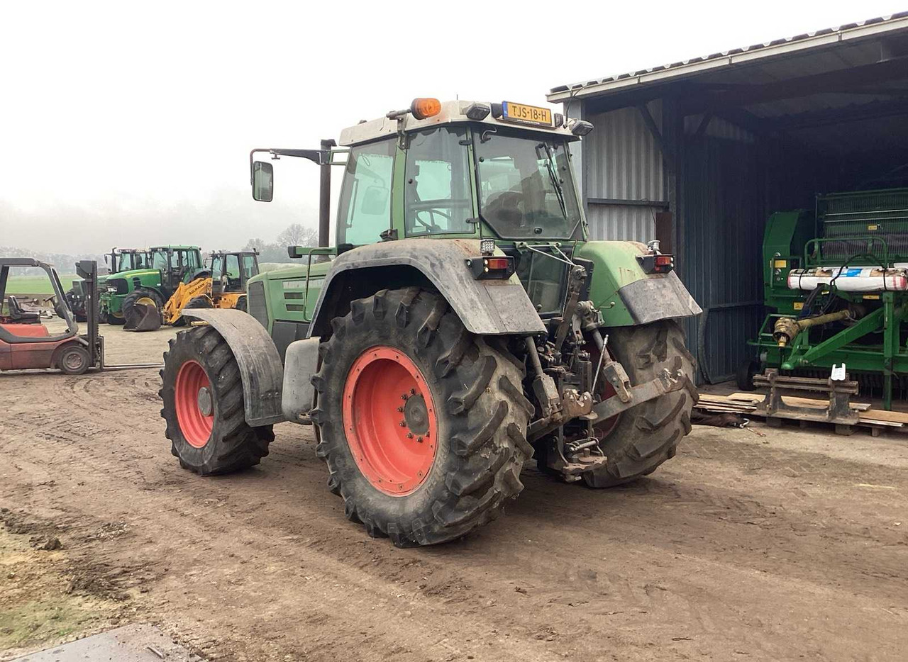 1993 FENDT FAVORITE 816 ALL-WHEEL DRIVE FARM TRACTOR - 장궤형 트랙터 : 사진 4 1993 FENDT FAVORITE 816 ALL-WHEEL DRIVE FARM TRACTOR - 장궤형 트랙터 : 사진 4