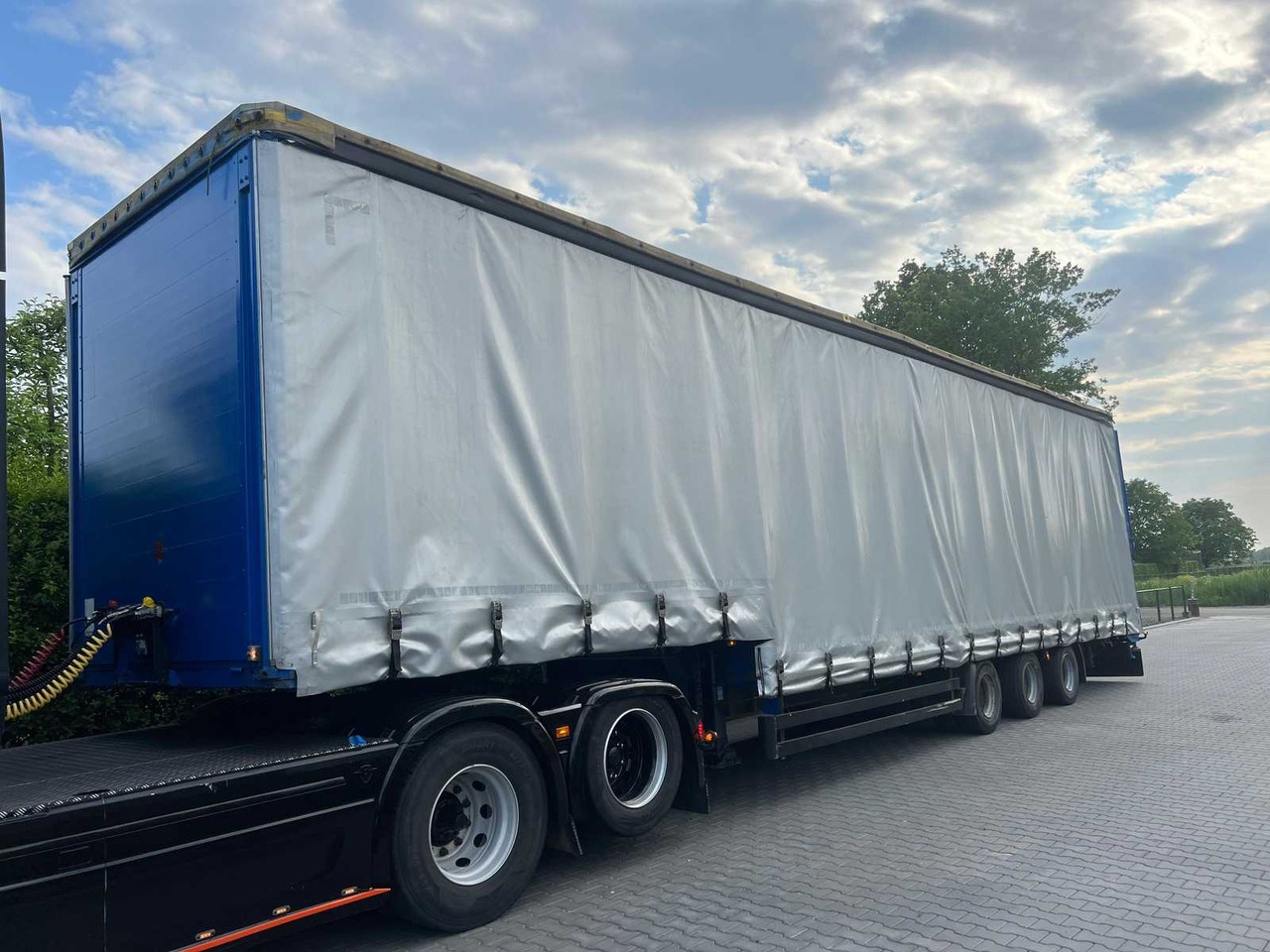 1997 KÖGEL GNCO 24 LOW LOADER - 세미 트레일러 : 사진 1 1997 KÖGEL GNCO 24 LOW LOADER - 세미 트레일러 : 사진 1