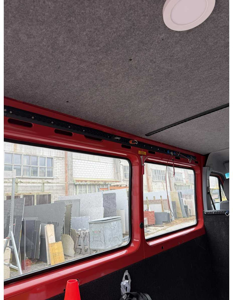 2001 MERCEDES-BENZ 313 CDI 4X4 CAMPER / VAN - 밴 : 사진 5 2001 MERCEDES-BENZ 313 CDI 4X4 CAMPER / VAN - 밴 : 사진 5