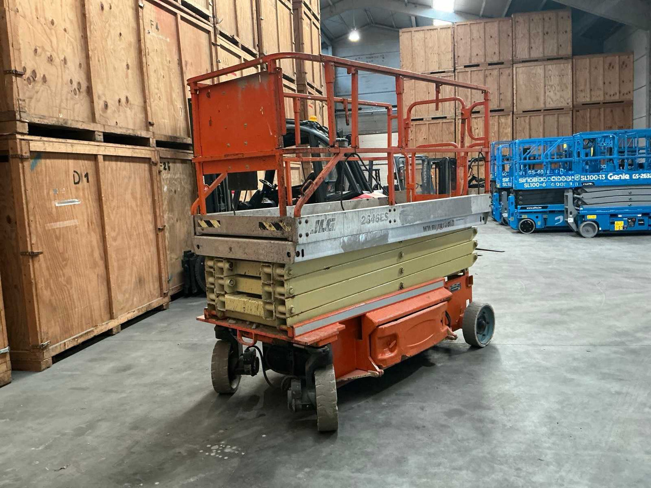 2004 JLG 2646ES SCISSOR LIFT - 고가작업 플랫폼 : 사진 4 2004 JLG 2646ES SCISSOR LIFT - 고가작업 플랫폼 : 사진 4