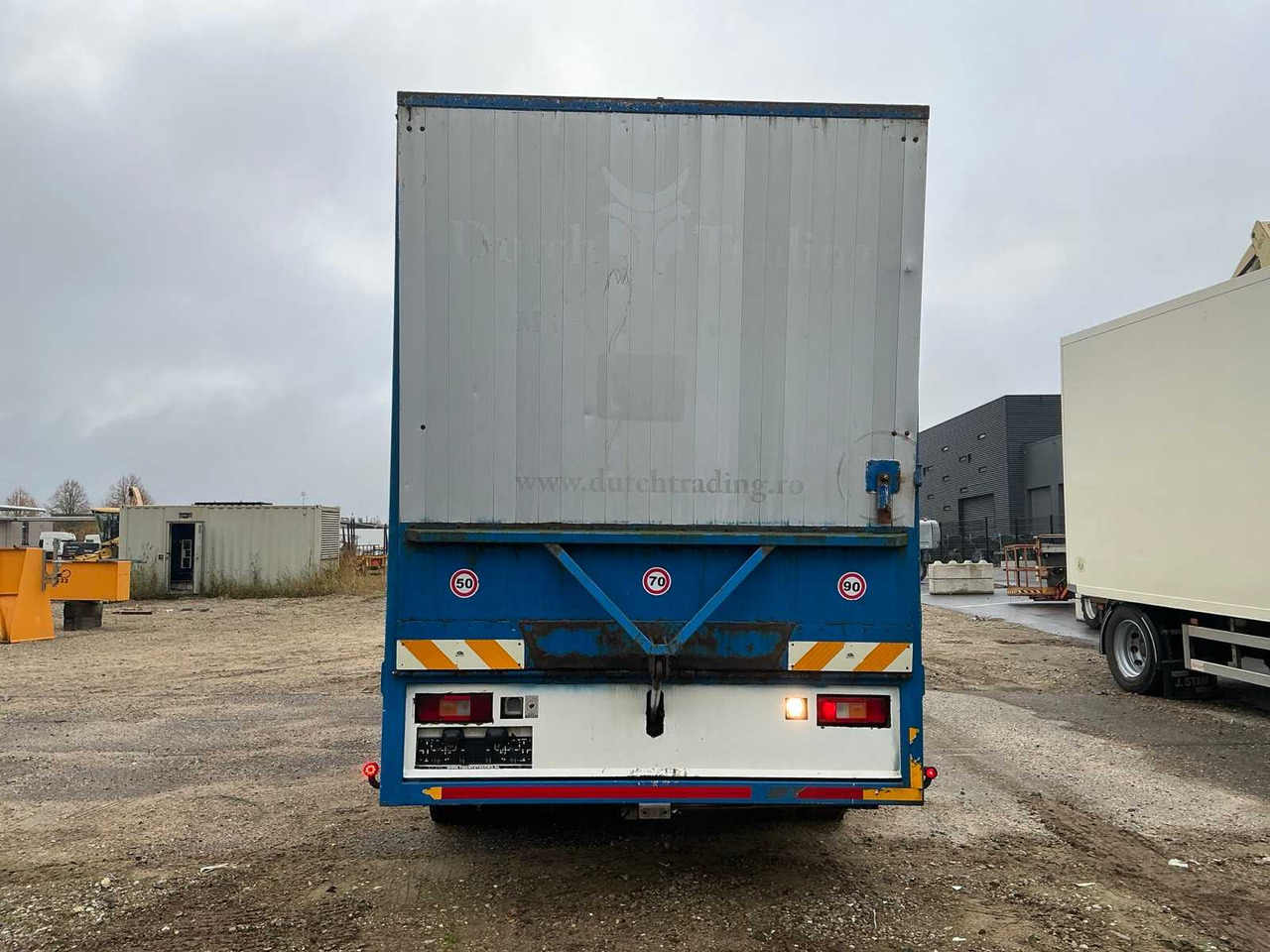 2004 VOLVO FL6L 4X2R LIVESTOCK TRUCK - 트럭 : 사진 5 2004 VOLVO FL6L 4X2R LIVESTOCK TRUCK - 트럭 : 사진 5