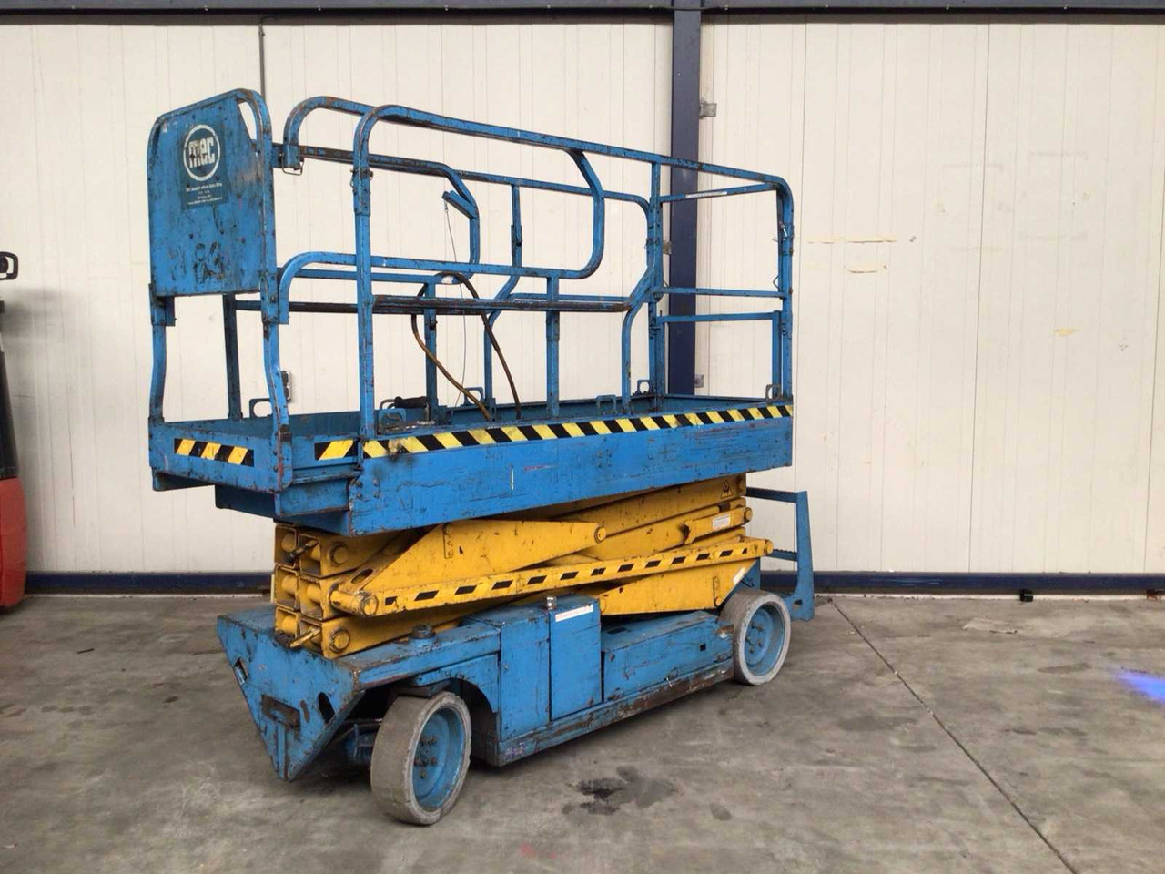 2005 MEC 2633ES AERIAL PLATFORM - 고가작업 플랫폼 : 사진 1 2005 MEC 2633ES AERIAL PLATFORM - 고가작업 플랫폼 : 사진 1