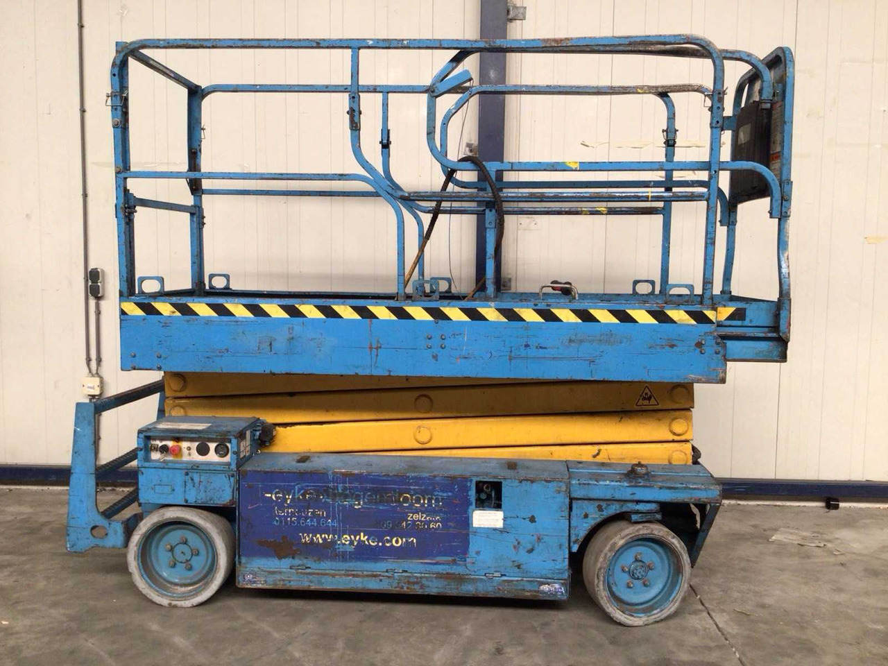 2005 MEC 2633ES AERIAL PLATFORM - 고가작업 플랫폼 : 사진 5 2005 MEC 2633ES AERIAL PLATFORM - 고가작업 플랫폼 : 사진 5