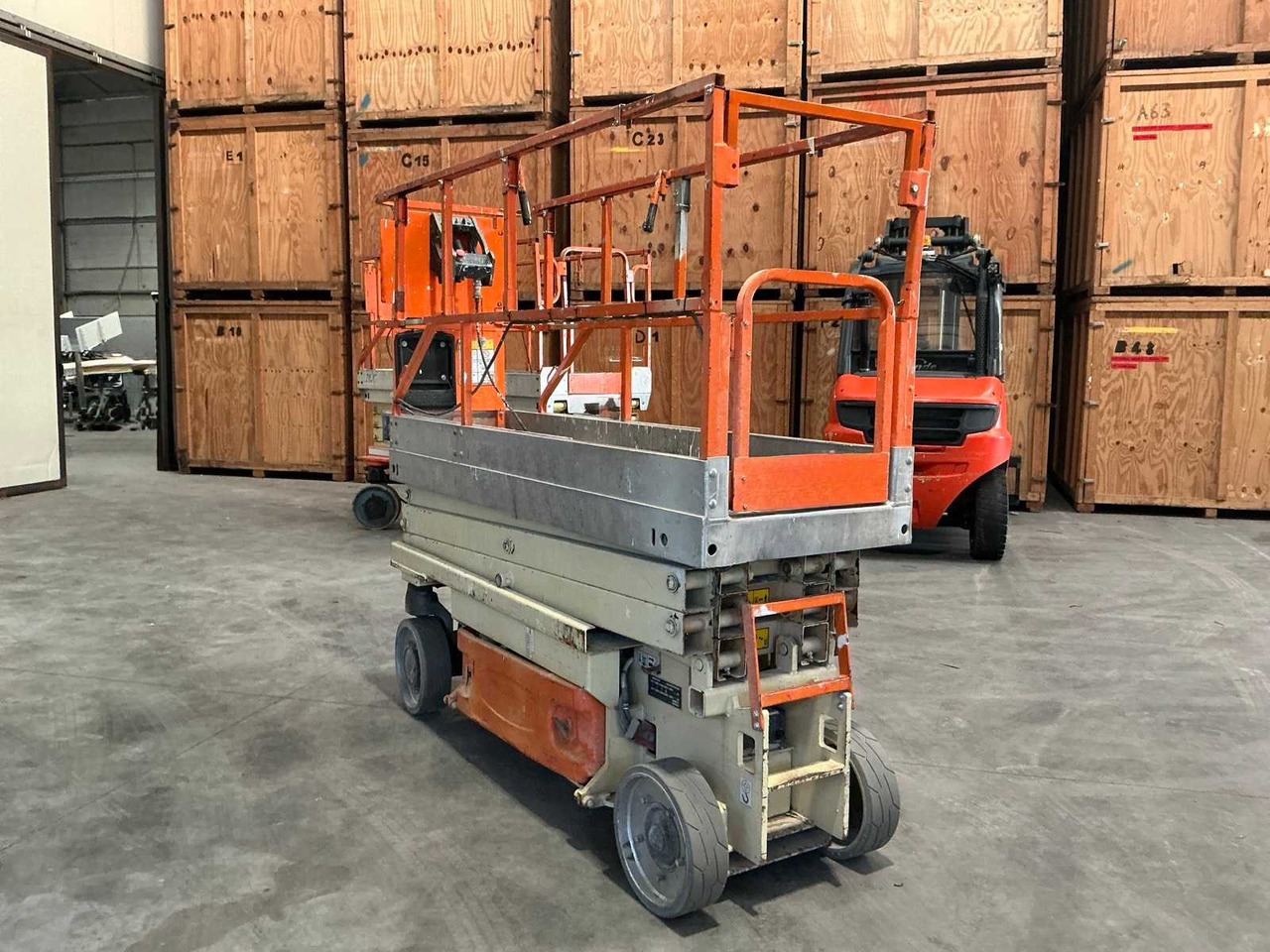 2006 JLG 2030ES SCISSOR LIFT - 고가작업 플랫폼 : 사진 4 2006 JLG 2030ES SCISSOR LIFT - 고가작업 플랫폼 : 사진 4