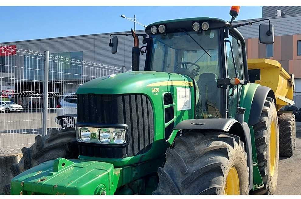 2009 -JOHN DEERE - 7430 MW2 CD44 - 4-WHEEL DRIVE TRACTOR - 장궤형 트랙터 : 사진 5 2009 -JOHN DEERE - 7430 MW2 CD44 - 4-WHEEL DRIVE TRACTOR - 장궤형 트랙터 : 사진 5