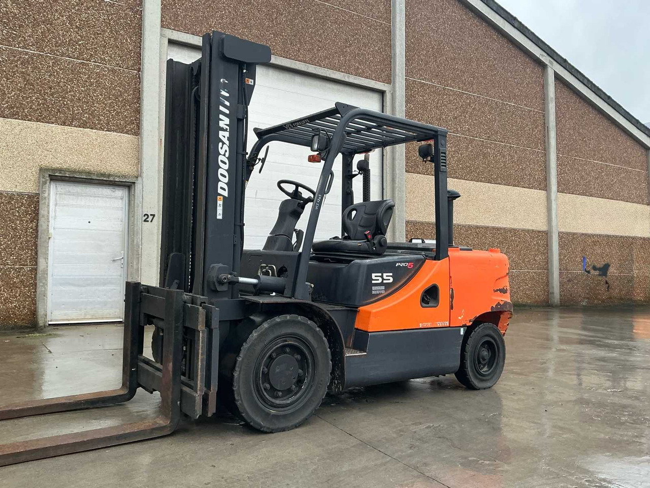2012 DOOSAN D55C FORKLIFT - 지게차 : 사진 1 2012 DOOSAN D55C FORKLIFT - 지게차 : 사진 1