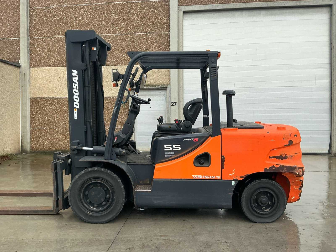 2012 DOOSAN D55C FORKLIFT - 지게차 : 사진 5 2012 DOOSAN D55C FORKLIFT - 지게차 : 사진 5