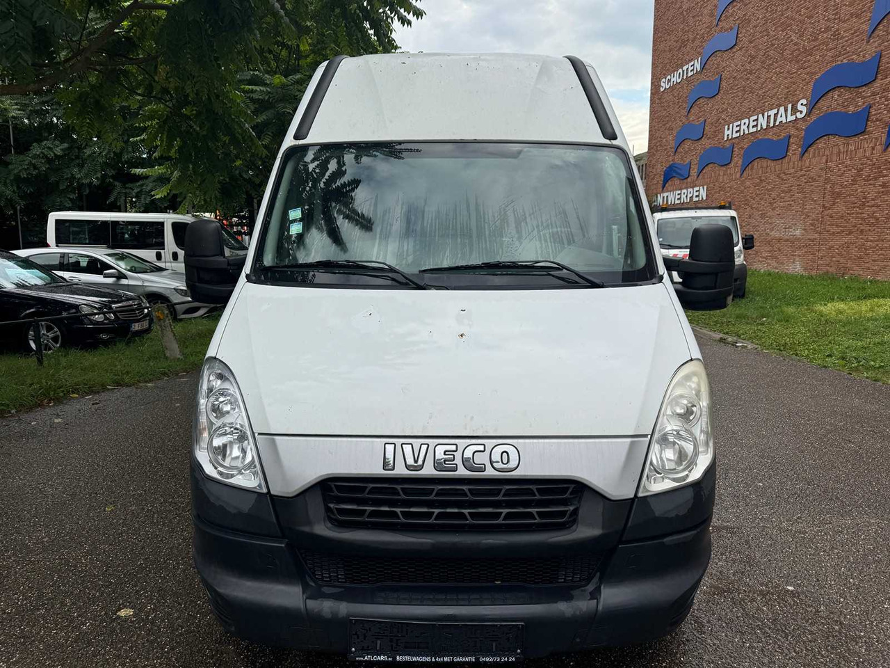 밴 2012 IVECO DAILY 35S17 3.0D : 사진 9 밴 2012 IVECO DAILY 35S17 3.0D : 사진 9