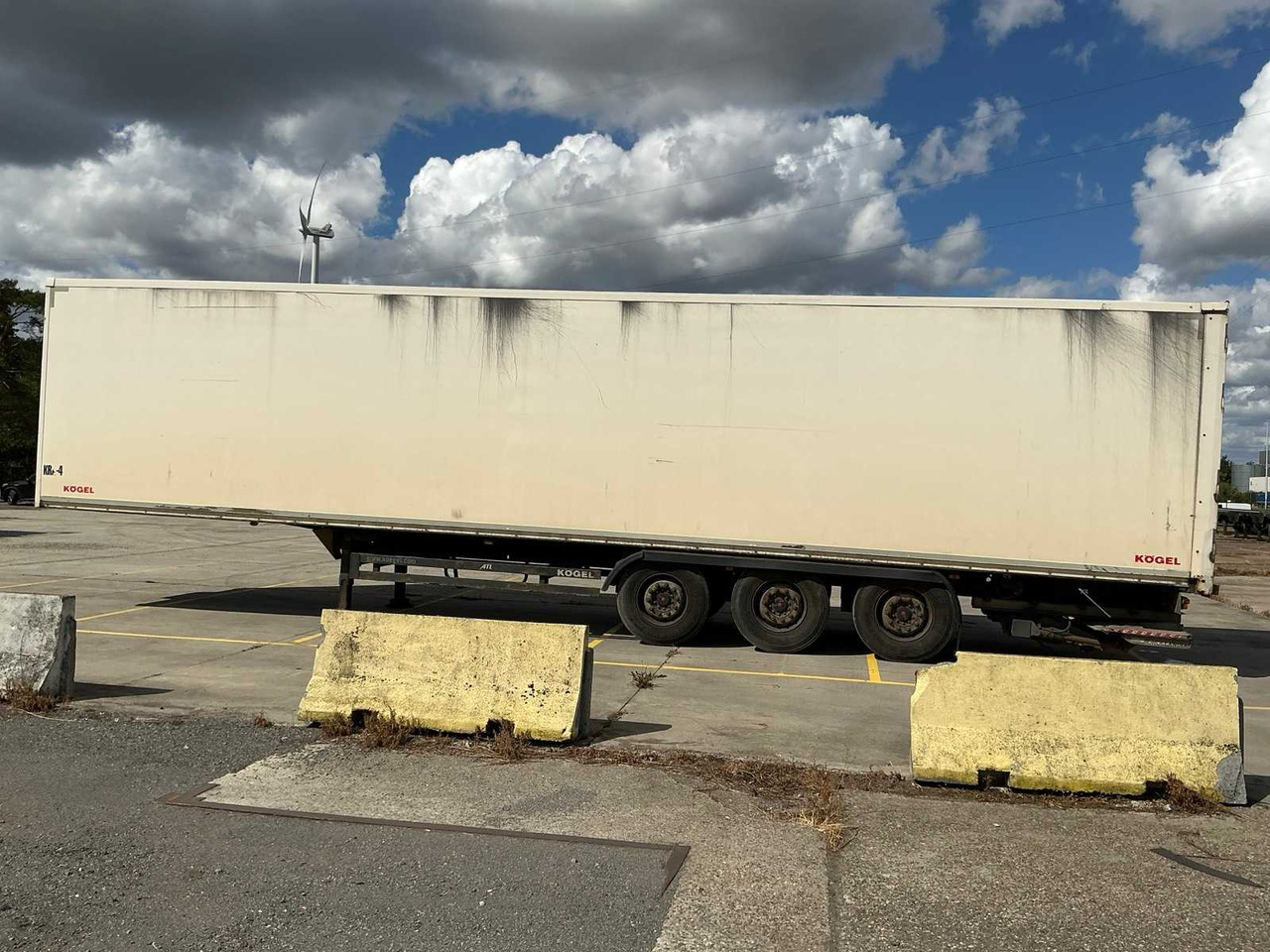 2012 KOGEL S 24-3 BOX SEMI-TRAILER - 세미 트레일러 : 사진 2 2012 KOGEL S 24-3 BOX SEMI-TRAILER - 세미 트레일러 : 사진 2