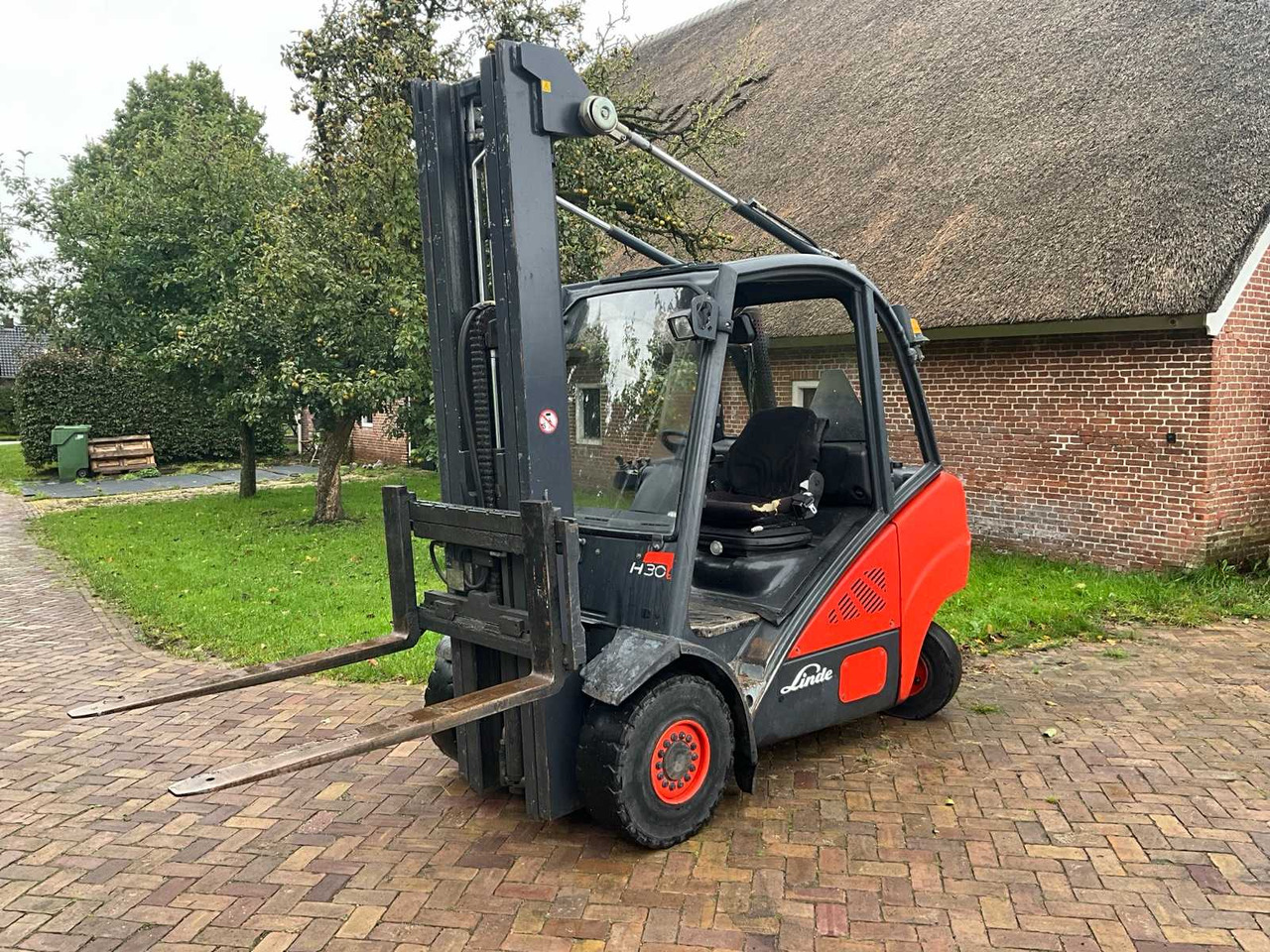 2012 - LINDE - HD30 - 3 TON - DIESEL - FORKLIFT TRUCK - 지게차 : 사진 1 2012 - LINDE - HD30 - 3 TON - DIESEL - FORKLIFT TRUCK - 지게차 : 사진 1