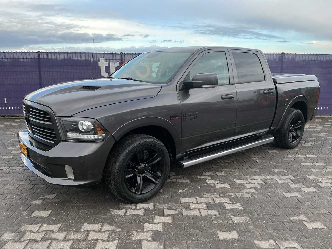 2013 - DODGE - RAM 1500 - 5.7 V8 4X4 QC 6'4 - COMMERCIAL VEHICLE - 밴 : 사진 1 2013 - DODGE - RAM 1500 - 5.7 V8 4X4 QC 6'4 - COMMERCIAL VEHICLE - 밴 : 사진 1