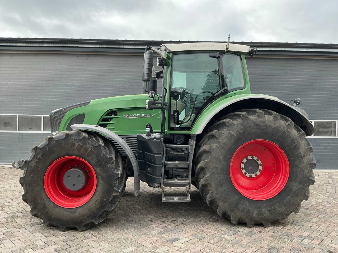 2013 FENDT 936 VARIO ALL-WHEEL DRIVE FARM TRACTOR - 장궤형 트랙터 : 사진 2 2013 FENDT 936 VARIO ALL-WHEEL DRIVE FARM TRACTOR - 장궤형 트랙터 : 사진 2