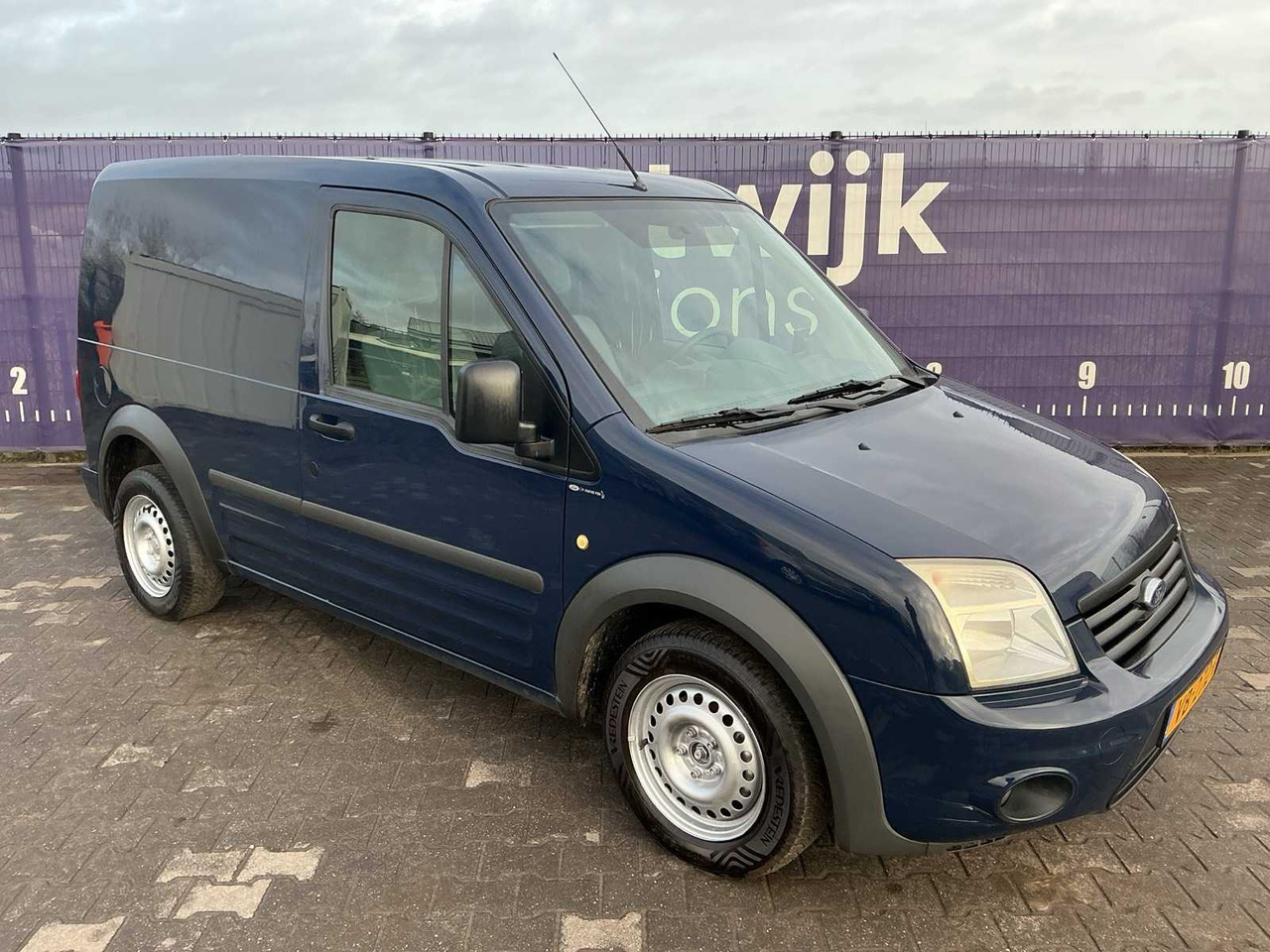 2013 - FORD - TRANSIT CONNECT - T200S 1.8 TDCI TREND - COMMERCIAL VEHICLE - 밴 : 사진 2 2013 - FORD - TRANSIT CONNECT - T200S 1.8 TDCI TREND - COMMERCIAL VEHICLE - 밴 : 사진 2