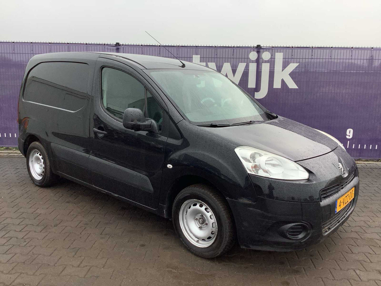 2013 - PEUGEOT - PARTNER - 120 1.6 HDI L1XR PR+ - COMMERCIAL VEHICLE - 밴 : 사진 2 2013 - PEUGEOT - PARTNER - 120 1.6 HDI L1XR PR+ - COMMERCIAL VEHICLE - 밴 : 사진 2