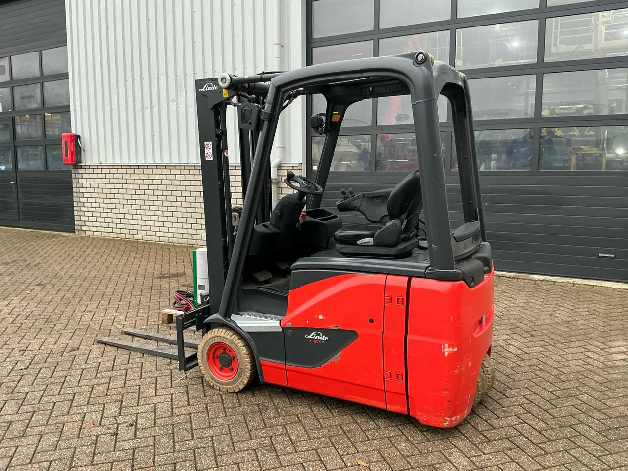 2015 LINDE E16H-02 EVO FORKLIFT - 지게차 : 사진 4 2015 LINDE E16H-02 EVO FORKLIFT - 지게차 : 사진 4