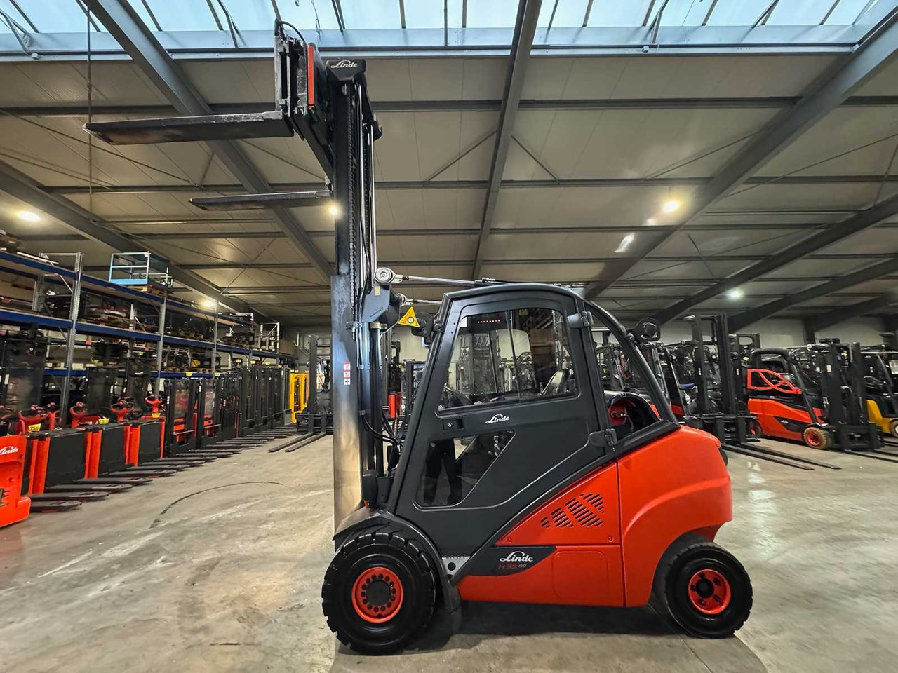 2016 SERVICE + UVV 03/2026 LINDE H35T-02 3RD + 4TH + 5TH VALVE FORK ADJUSTER TELESCOPIC FORKS STVZO GAS FORKLIFT 2,595 HOURS - 지게차 : 사진 3 2016 SERVICE + UVV 03/2026 LINDE H35T-02 3RD + 4TH + 5TH VALVE FORK ADJUSTER TELESCOPIC FORKS STVZO GAS FORKLIFT 2,595 HOURS - 지게차 : 사진 3