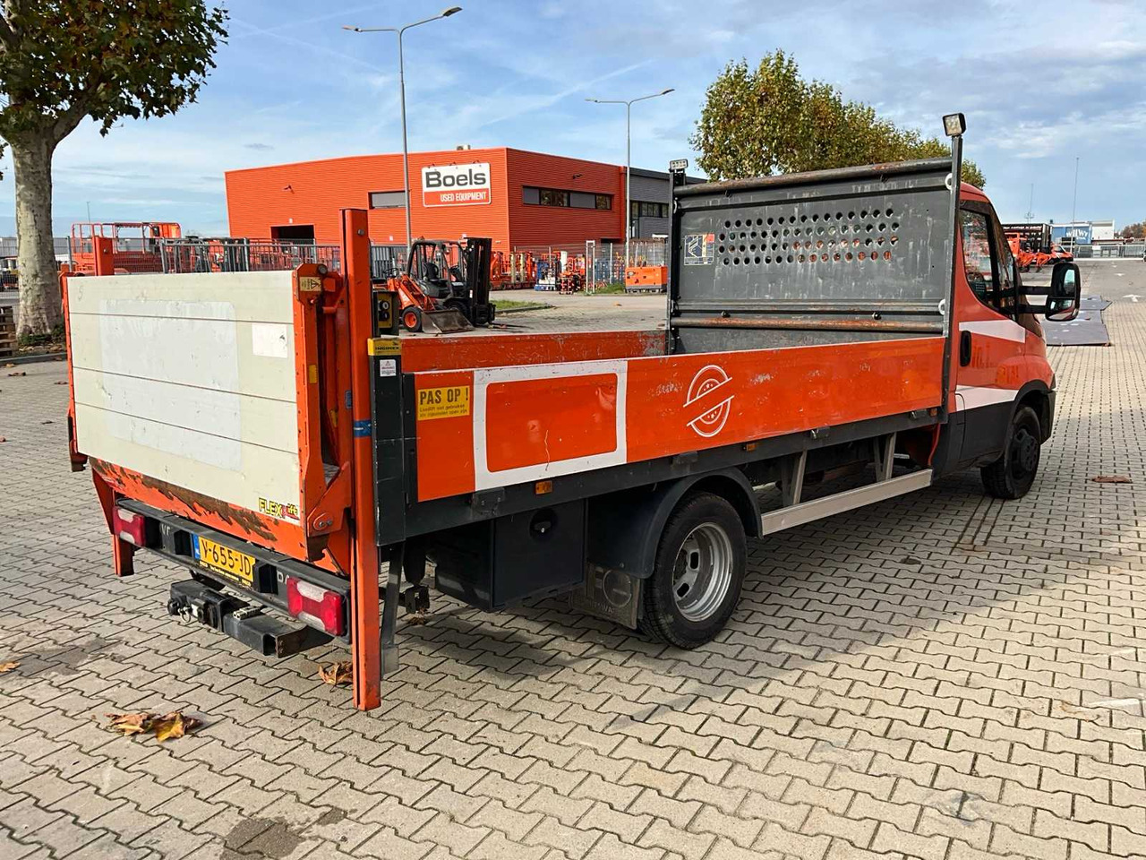 2017 IVECO DAILY 35-140 FLATBED TRUCK - 밴 : 사진 3 2017 IVECO DAILY 35-140 FLATBED TRUCK - 밴 : 사진 3