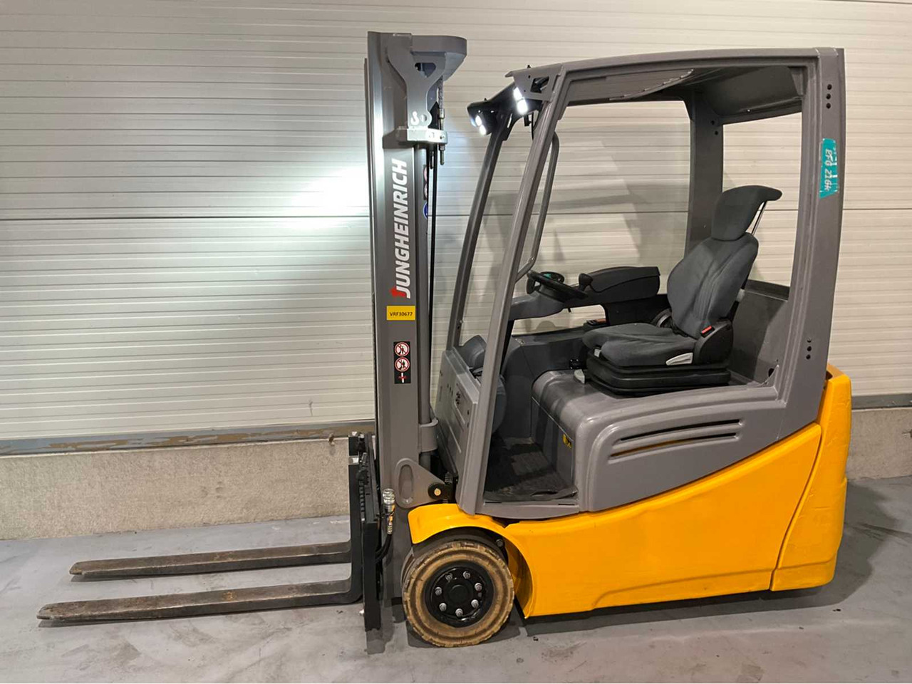 2017 JUNGHEINRICH EFG 216K FORKLIFT - 지게차 : 사진 2 2017 JUNGHEINRICH EFG 216K FORKLIFT - 지게차 : 사진 2