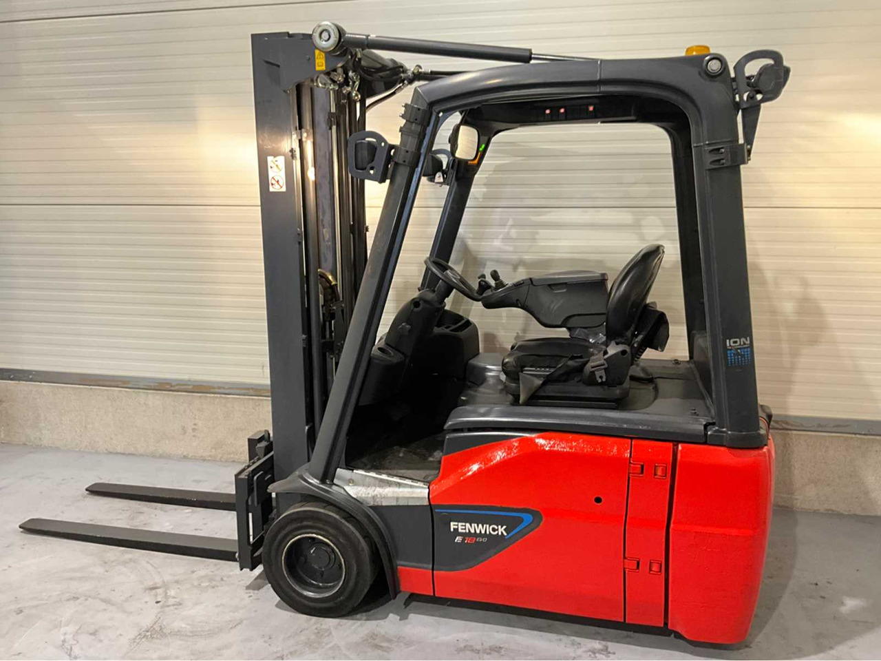 2017 LINDE E18-02 1800KG LI-ION 4171HOUR FORKLIFT - 지게차 : 사진 3 2017 LINDE E18-02 1800KG LI-ION 4171HOUR FORKLIFT - 지게차 : 사진 3