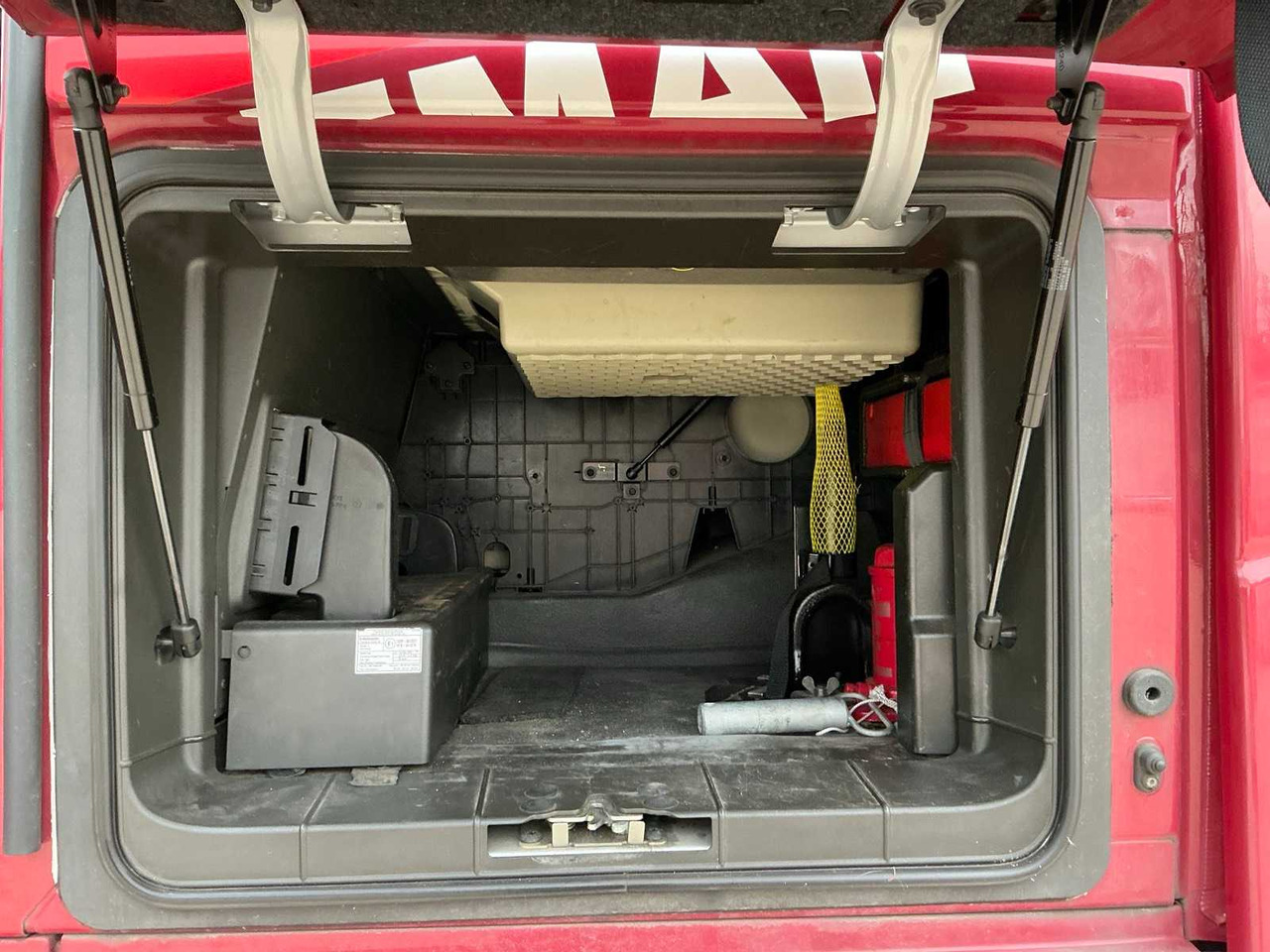 트럭 2018 VOLVO FH SEMI-TRAILER TRACTOR : 사진 18