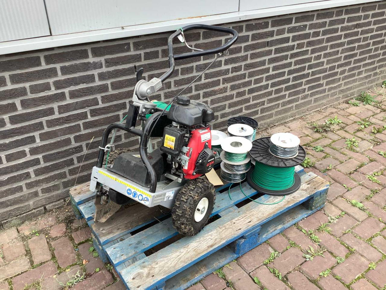 2018 Wire Laying Machine - 정원 장비 : 사진 2 2018 Wire Laying Machine - 정원 장비 : 사진 2