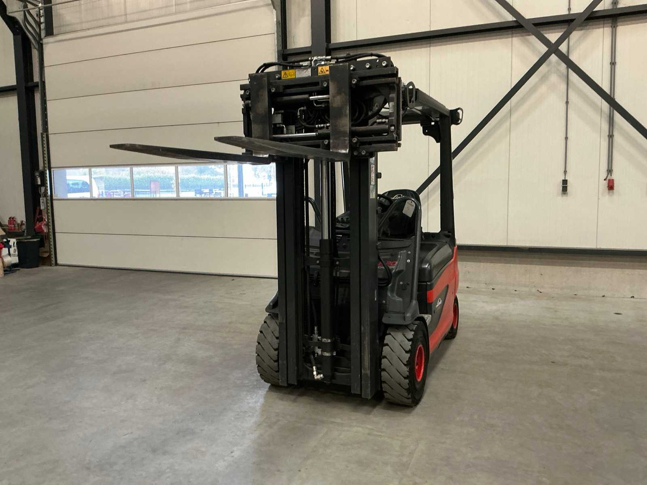 2020 LINDE E20 ROADSTER FORKLIFT TRUCK - 지게차 : 사진 2 2020 LINDE E20 ROADSTER FORKLIFT TRUCK - 지게차 : 사진 2
