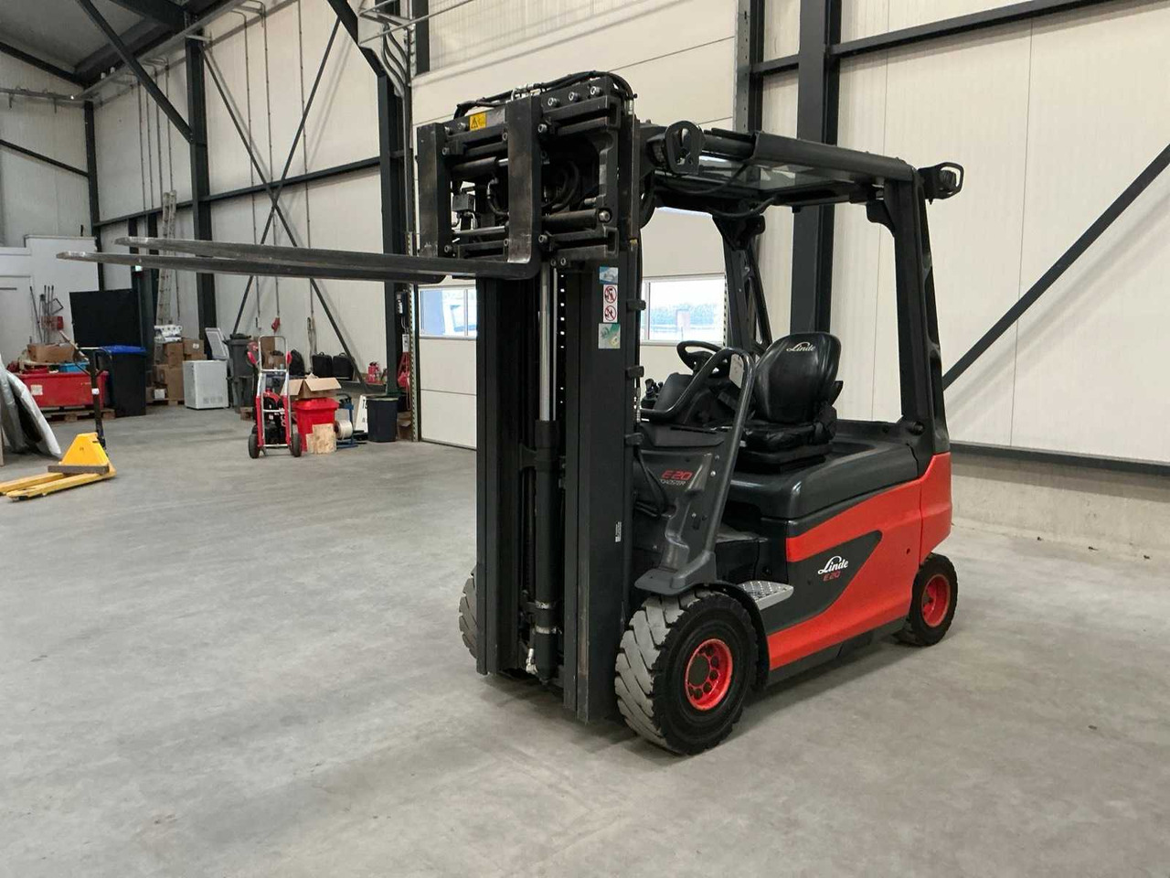 2020 LINDE E20 ROADSTER FORKLIFT TRUCK - 지게차 : 사진 1 2020 LINDE E20 ROADSTER FORKLIFT TRUCK - 지게차 : 사진 1