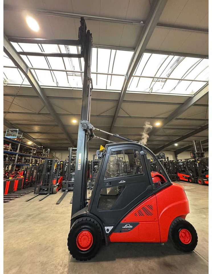 2020 LINDE H35T 3.500KG 3.+4TH VALVE 177CM FORK ADJUSTER TRIPLEX 645CM GAS FORKLIFT FORKLIFT - 지게차 : 사진 5 2020 LINDE H35T 3.500KG 3.+4TH VALVE 177CM FORK ADJUSTER TRIPLEX 645CM GAS FORKLIFT FORKLIFT - 지게차 : 사진 5