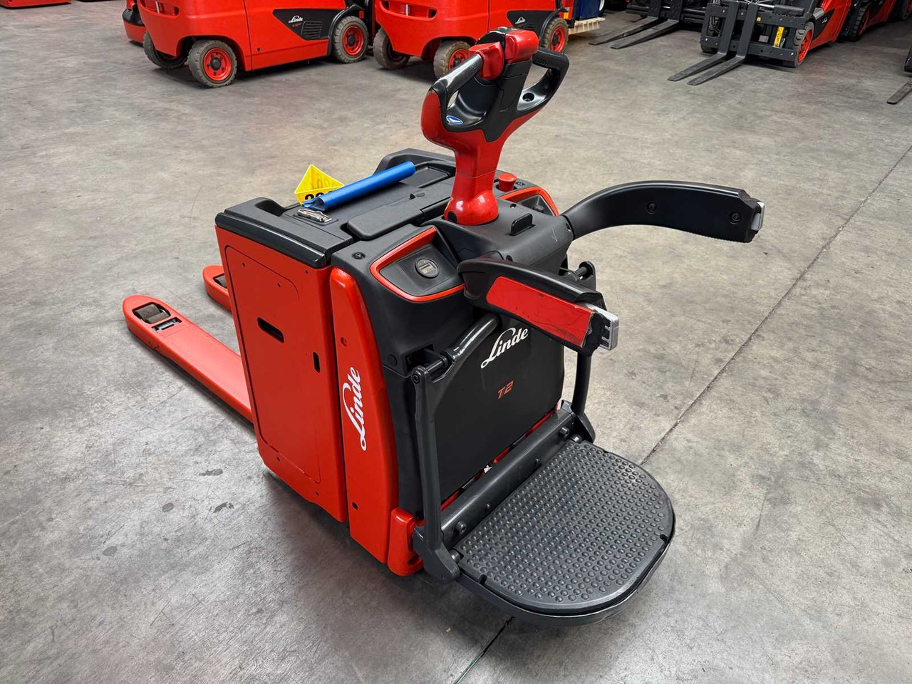 2020 SERVICE + UVV 10/2026 LINDE T20AP 2,000KG PALLET TRUCK ANT STACKER PLATFORM T20 AP 2,536 HOURS - 지게차 : 사진 5 2020 SERVICE + UVV 10/2026 LINDE T20AP 2,000KG PALLET TRUCK ANT STACKER PLATFORM T20 AP 2,536 HOURS - 지게차 : 사진 5