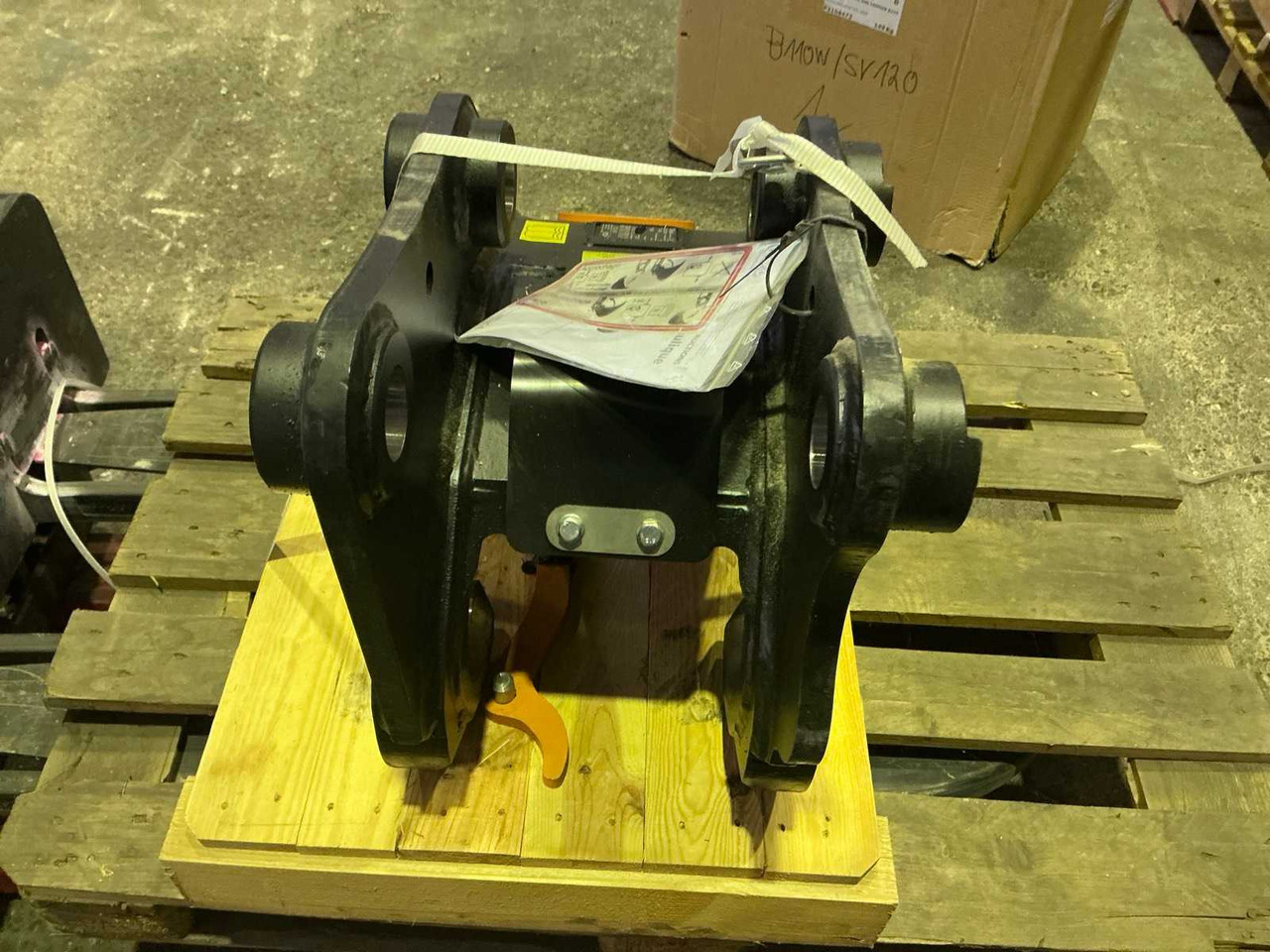 2021 ACB 5113481-B QUICK COUPLER, MECH. - 휠 로더 : 사진 4 2021 ACB 5113481-B QUICK COUPLER, MECH. - 휠 로더 : 사진 4