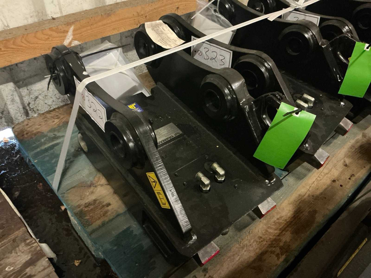 2024 YANMAR HCSW08-2V QUICK COUPLER, HYDR. - 휠 로더 : 사진 4 2024 YANMAR HCSW08-2V QUICK COUPLER, HYDR. - 휠 로더 : 사진 4