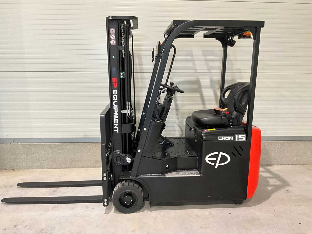 2025 EP EFS 151 FORKLIFT - 지게차 : 사진 2 2025 EP EFS 151 FORKLIFT - 지게차 : 사진 2